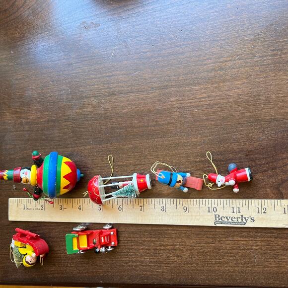 Lot of 6 VTG  Wooden Ornaments 60s 70s Japan Spain penguin Santa sled - Picture 14 of 14